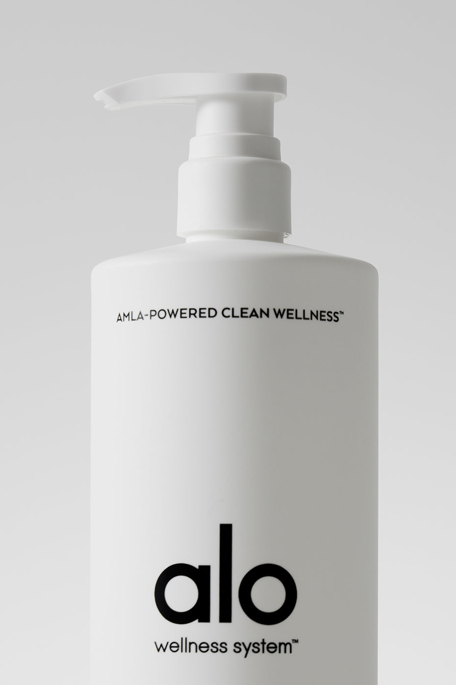 Clean Shine Shampoo - Image 3