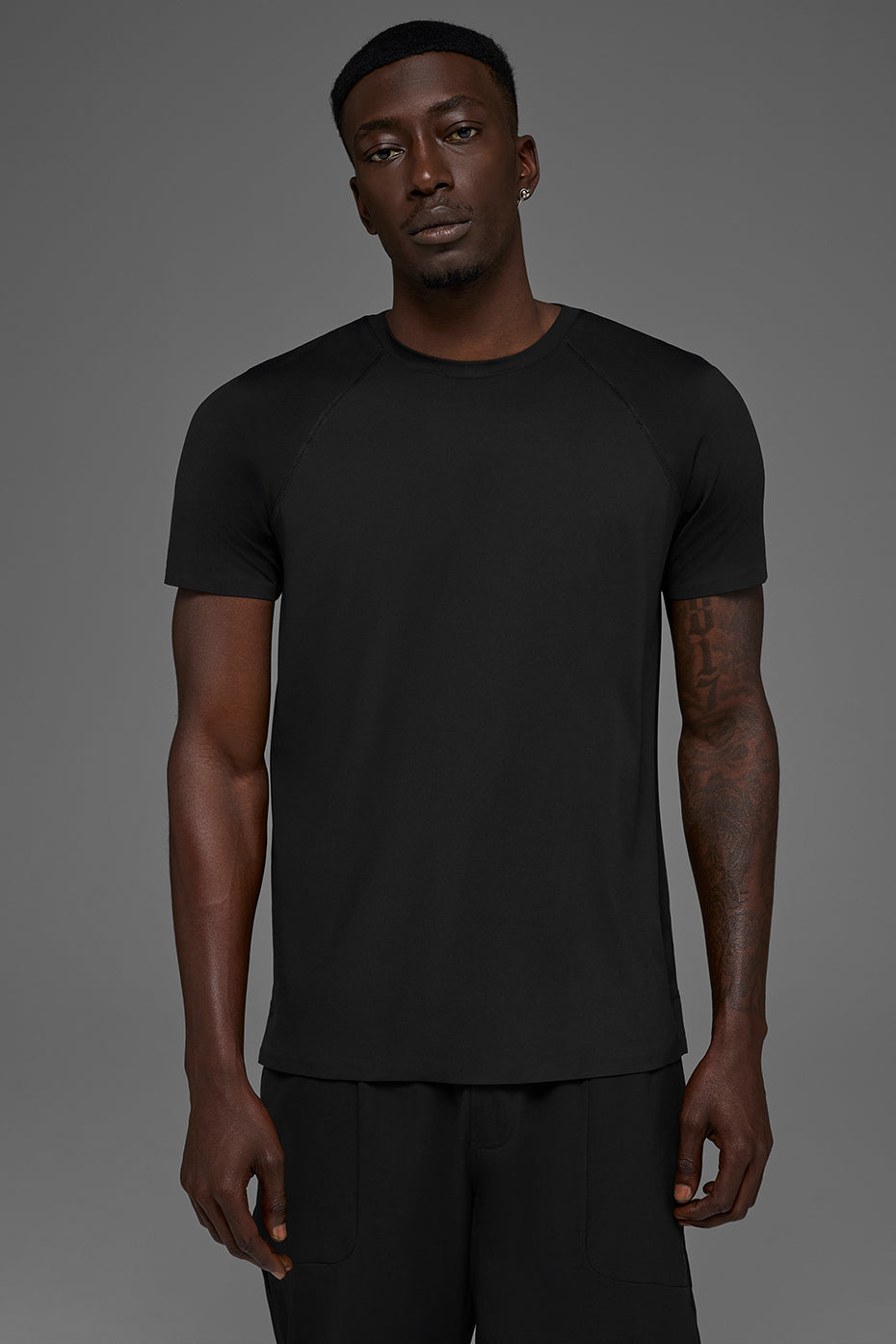 Idol Crewneck Short Sleeve - Black - Image 3