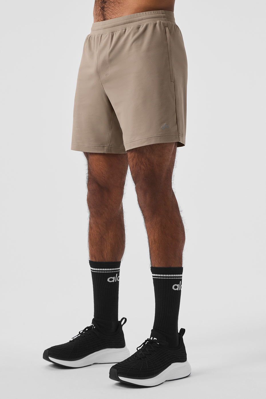 7 Conquer React Performance Short - Gravel - Image 3