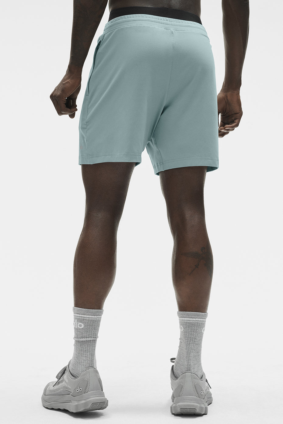 7 Conquer React Performance Short - Desert Sage - Image 2
