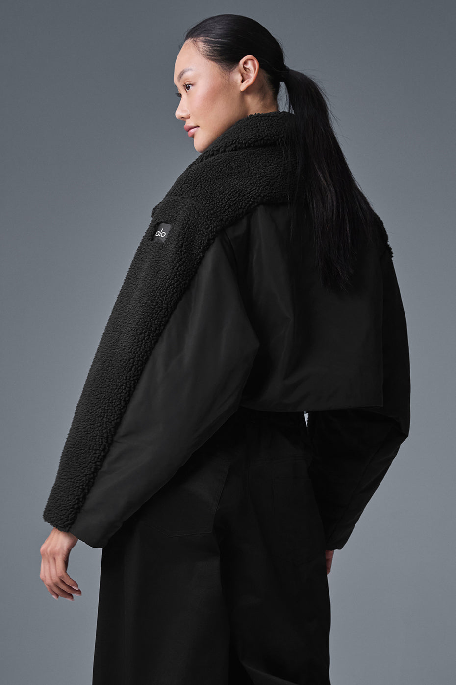 Sherpa Cozy Escape Puffer - Black/Black - Image 3